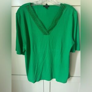 NWOT TALBOTS Green Women's Top w Lace Detail at Neck, SZ XL